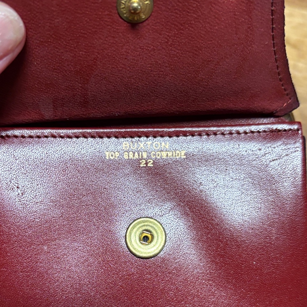 Buxton vintage rare Women's Red Leather Wallet NEW - Picture 3 of 13